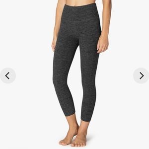 Beyond Yoga Spacedye black leggings XS